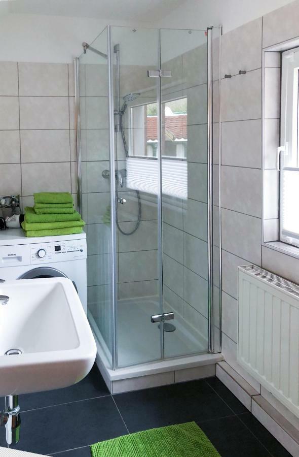 3 Seiten Apartment Jena